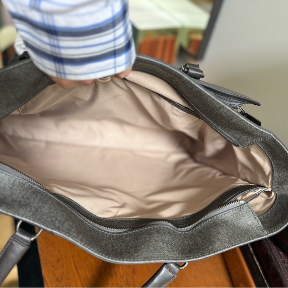 Tumi Sinclaire Business Tote - Picture 9 of 13